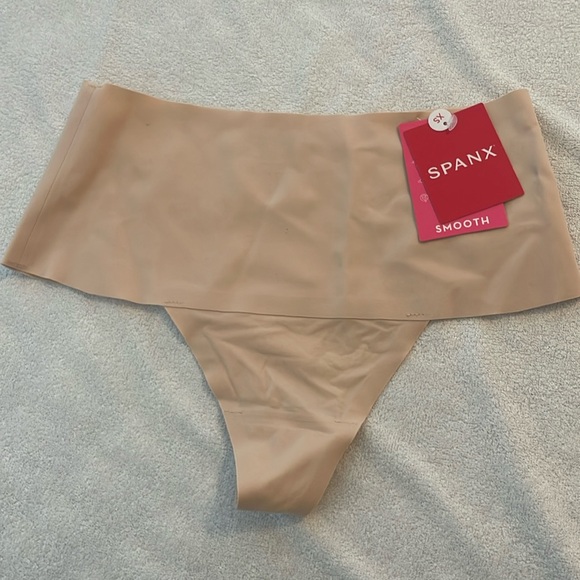 Spanx Undie-Tectable Thong - Picture 2 of 2